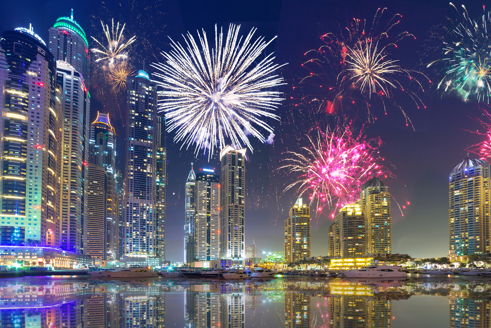 dubai yacht new year party